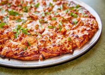 Top Hits Pizzas BBQ Chicken