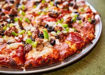 Top Hits Pizzas Toppers Combo
